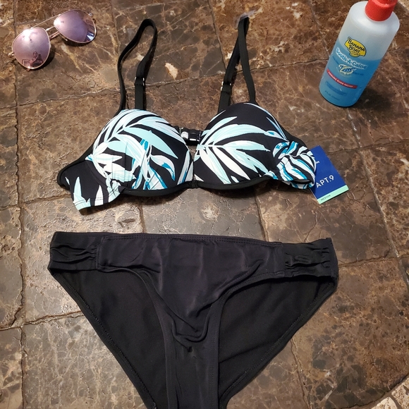 Apt. 9 Other - 8/25 Apt 9 Bikini Top M NWT Op bottoms S black